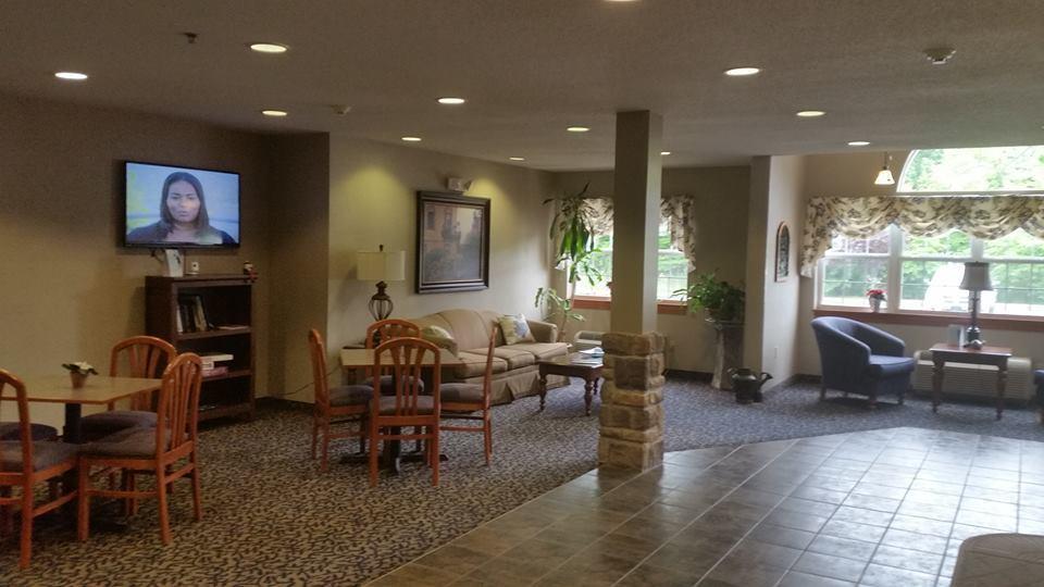 Microtel Inn & Suites By Wyndham Hazelton/Bruceton Mills Exteriér fotografie