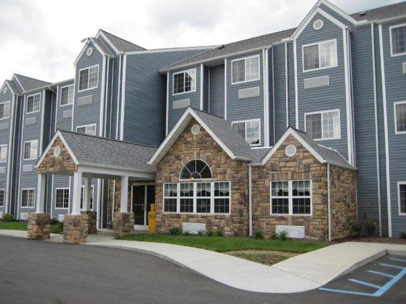 Microtel Inn & Suites By Wyndham Hazelton/Bruceton Mills Exteriér fotografie