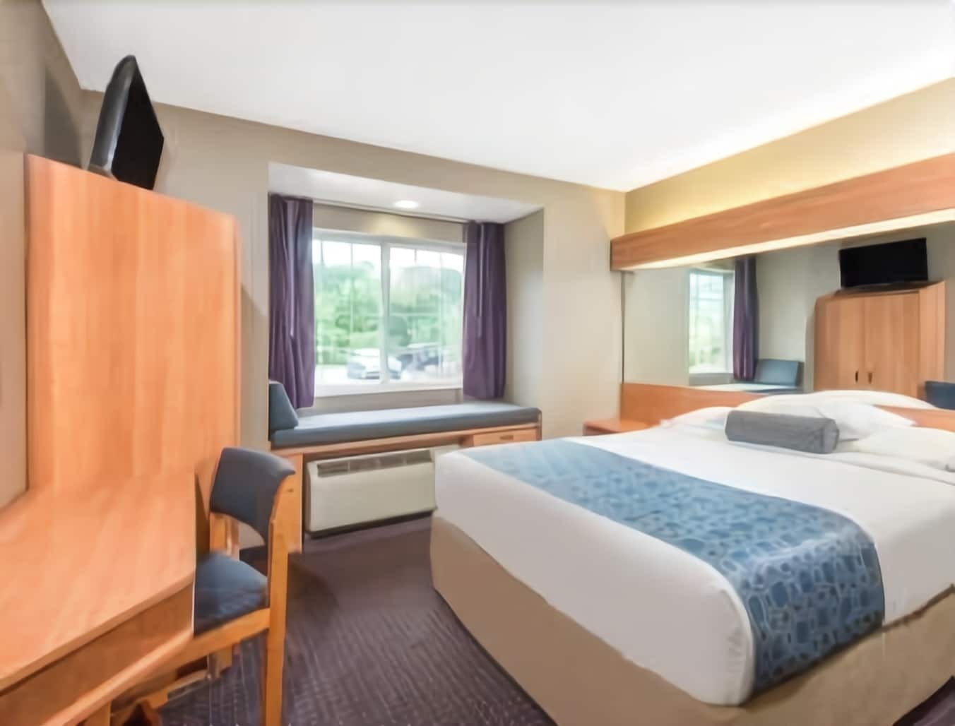 Microtel Inn & Suites By Wyndham Hazelton/Bruceton Mills Exteriér fotografie
